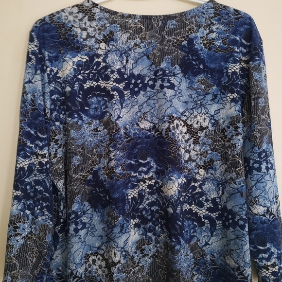🌟 Host Pick 🌟 LANALEE women's blouse - Picture 4 of 6